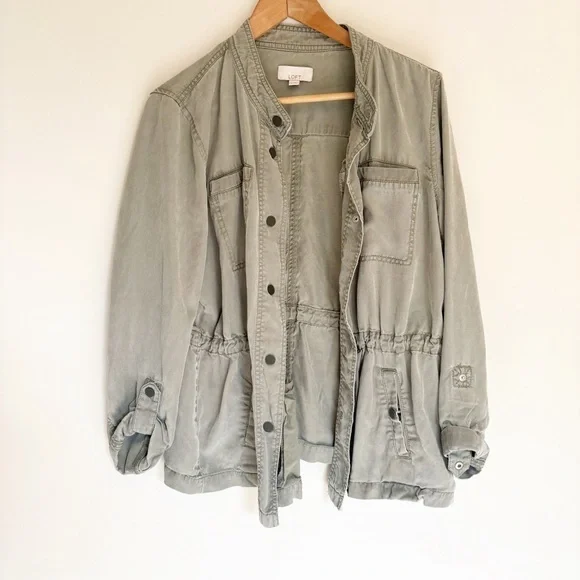 LOFT Green Lightweight Utility Jacket - size medium - Picture 2 of 10